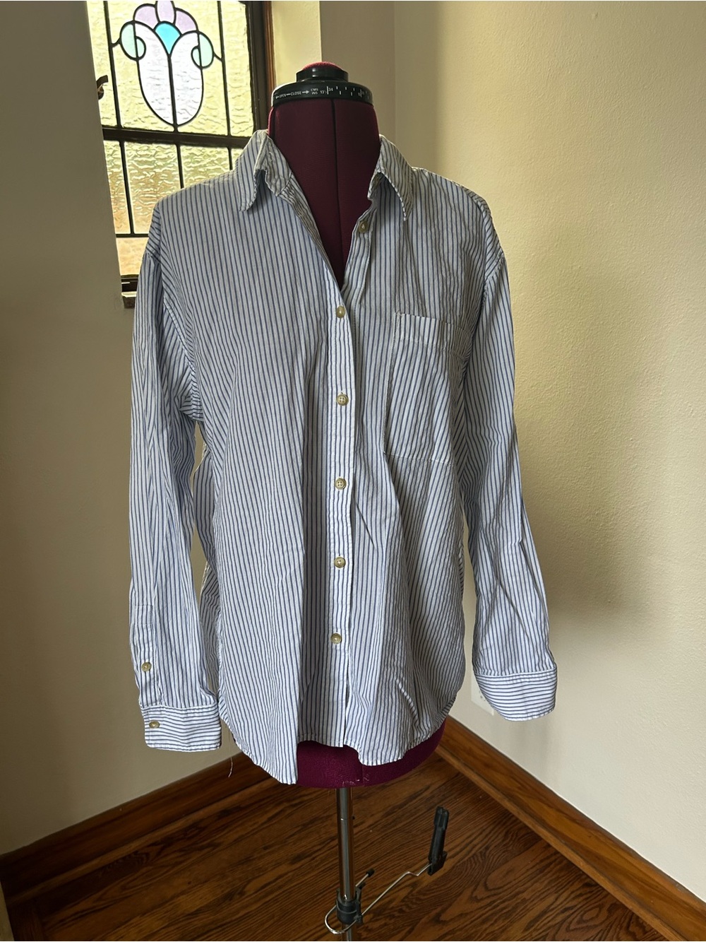 ·Roots· Striped Blue and White Button Down Shirt Size XL